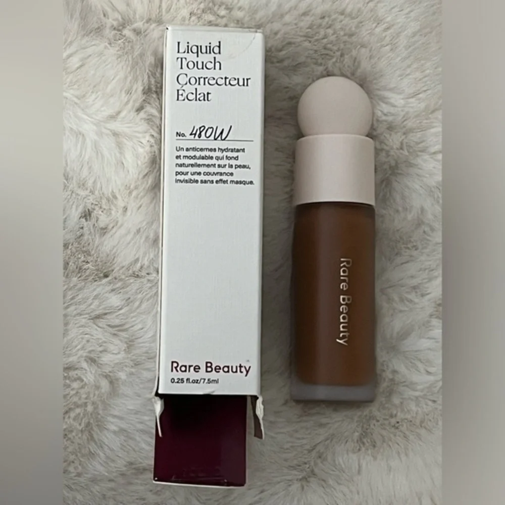 Rare Beauty Liquid Touch Brightening Concealer 480W
